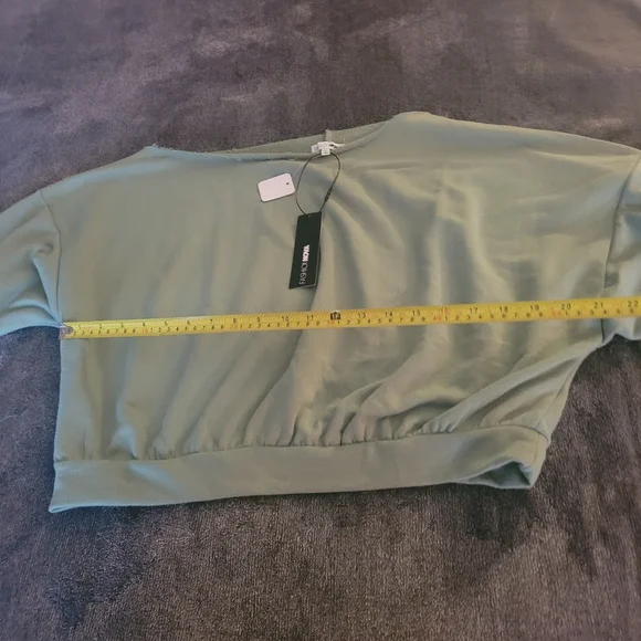 Off The Shoulder 2 Piece Set Size XL NWT - Picture 3 of 10